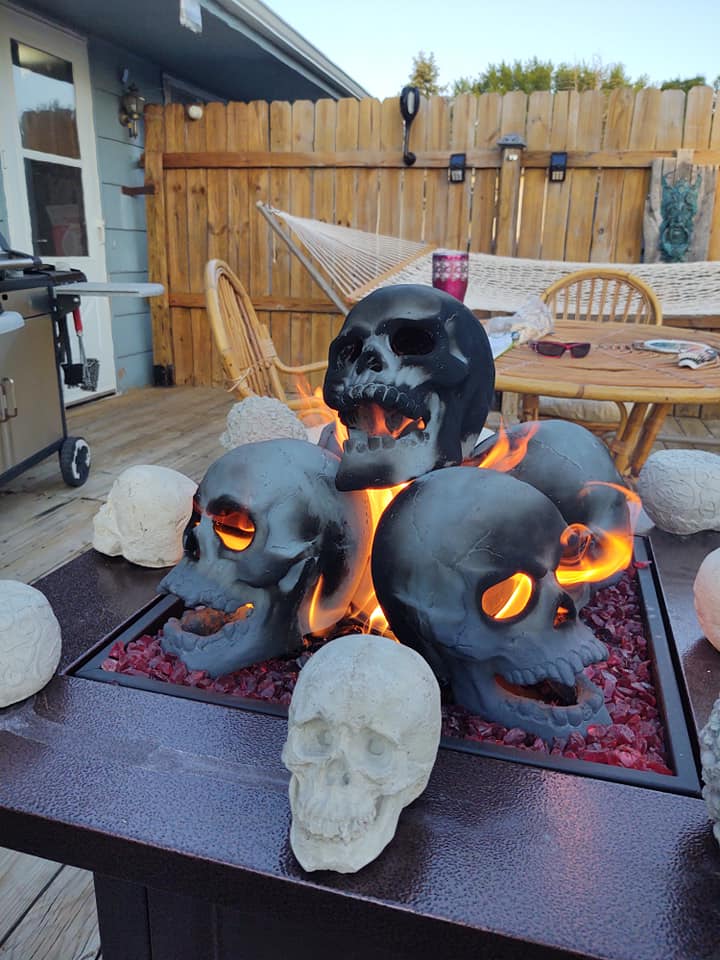 Just Love Skulls Fire Pit Log