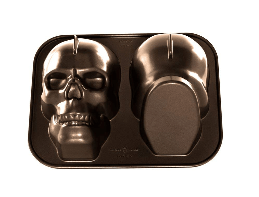 Nordic Ware Haunted Skull Pan