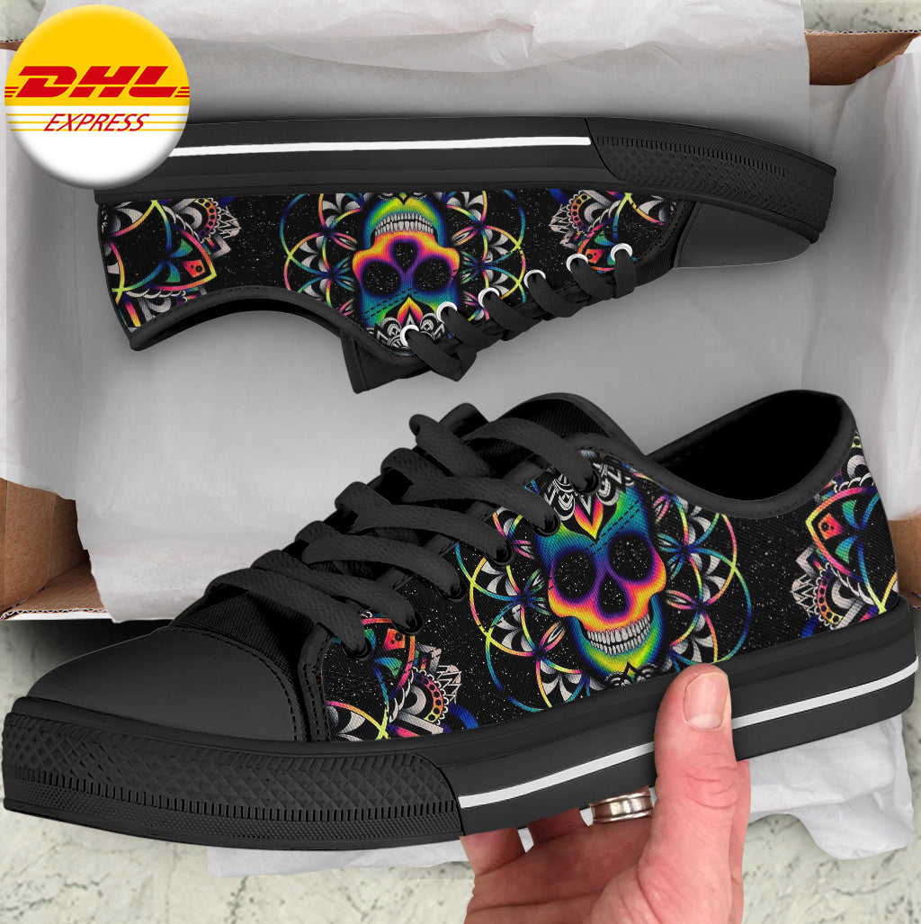 Chaos Skull Women's Low Top Shoe